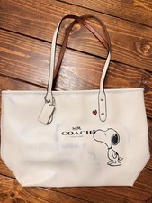 COACH Snoopy Tote Bag White Charm Iconic Shoulder Bag picture