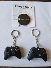 Xbox one controller And Xbox 360 Controller Keychains. Plus XBX One Popsocket. picture