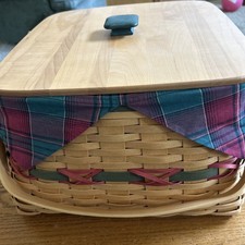 Longaberger 2000 Hostess 12 Days Christmas Basket, Tie, Lid, Liner & Protector picture