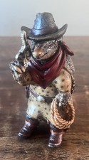 Cowboy Armadillo Sheriff Figurine Pistol Statue Texas Roadhouse Boots Western 5