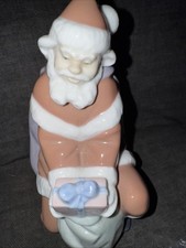 Llardro Gift From Santa” 6575 Porcelain Mint Retired picture