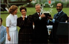 Anwar Sadat Jimmy Carter Jihan Rosalynn Plains GA 1981 Postcard picture