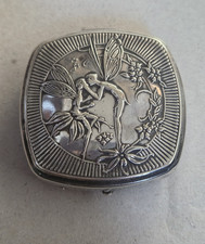 Vintage -Djer Kiss - Silver Plated Makeup Compact - France - 1920s - Pre-owned picture