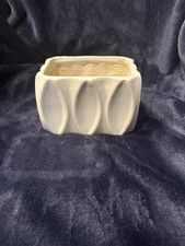 Vintage Costa Farms planter picture