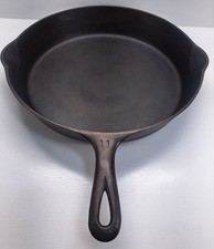 Griswold Cast Iron #11 Large Block Logo Skillet w/ Heat Ring 717 Erie PA USA picture