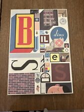 Building Stories: A Non-Conventional Graphic Novel Experience (Pantheon) 1st ed. picture