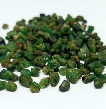 25PCS Raw Emerald Stone Natural Rough Emerald from Zambia Emerald Gemstone 4-7mm picture
