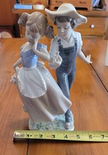 Vintage Lladro Porcelain Love in Bloom Girl and Boy #5292 - Mint + Box picture