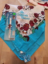 Vintage 1980's Advertising California Raisins Bandana picture
