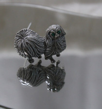 Vtg Gerry's Pekingese Dog Pin Brooch Enamel Green Eyes 1-1/4
