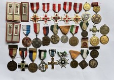 35 Pc VTG Military Badge & Insignia Mixed Lot–Rank Badges-Ribbon Bars-Medals Lot picture