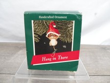 Vintage 1989 Hallmark Keepsake Ornament Hang in There Mouse Santa Hat QX430-5 picture