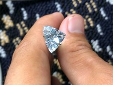 Natural 4.10 Ct Sky Blue Aquamarine Trillion Cut Loose Gemstone Transparent picture
