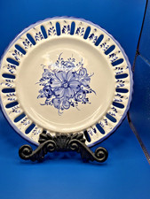 Vintage Vestel Alcobaca Portugal Reticulated Wall Plate 8.5 Inches. picture