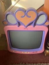 Disney princess early 2000 tv. It is in really good condition and does work. picture