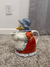 Vintage Whimsical Windsor Collection Duck Tea Pot Grandma Cottage Core picture