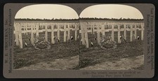Photo:Joyce Kilmer Grave Wreath Cemetery 1920s Memorial Crosses picture