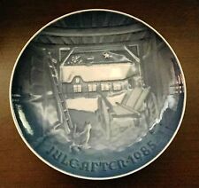 1985 Bing & Grondahl (B & G) Christmas Plate - Christmas Eve at the Farmhouse picture