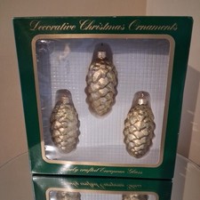 3 Vtg Gold Glass Pine Cone Christmas Ornaments Made In Poland W/ Orig Box Retro picture
