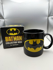 Applause 1989 Batman Decorated Ceramic 11oz Black Yellow Mug with Box picture