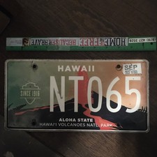 HAWAII VOLCANOES NAT’L PK LICENSE PLATE, IMPERFECT, BUT LOOKS GOOD, Priced Low picture