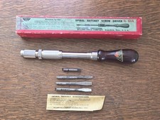 Vintage Millers Falls No. 61A Spiral Ratchet Screwdriver with (3) Bits & Box picture
