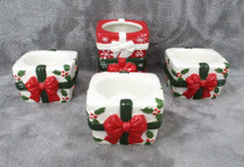 Yankee Candle Tealight Holder Set Present Holly Berry Porcelain Christmas Holida picture