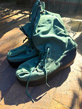 1981 Vintage US Military Extreme Cold Weather Boots Green Canvas Zip Up picture