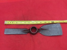 VTG ANTIQUE UNMARKED OLD FARM GARDEN DIGGING TOOL GRUB HOE 1 Lb 9 oz AXE ADZE picture