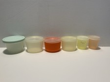 Vintage Tupperware 123, 122, 1229, 1504, & 2 Quantity 101’s-(6 Piece Set)w/ Lids picture