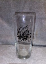 Vintage 1993 Bennigan's Creep Week Halloween Pint Glass I Went Batty Promotional picture