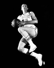 Rod Hundley of Los Angeles Lakers poses a photo 1960 NOTE USER Use- Old Photo picture