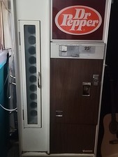 Working 1960's Dr. Pepper Bottle Vendolator Model VFA-56D-A 15 cent Machine picture