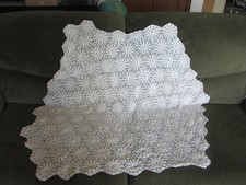 VINTAGE HEXAGON HAND CROCHET TABLECLOTH LACE HANDMADE 43