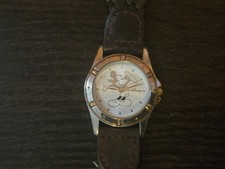 Disney Mickey Mouse All-Time Favorites MU2559 Watch Brown Leather New Battery picture
