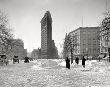1905 NEW YORK Winter Snow Scene FLAT IRON BUILDING Photo  (193-y) picture