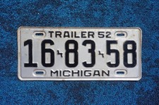 1952 Michigan Trailer License Plate picture