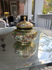 Vtg Chinese Cloisonné Enamel Covered Ginger Jar with/Finial Top & Floral Design picture