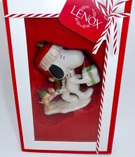 Lenox 2017 SNOOPY'S HOLIDAY GIFT Peanuts Porcelain Christmas Ornament H66 picture