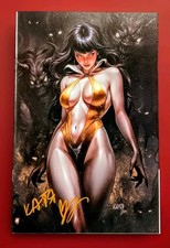 Vampirella #3 SDCC Katya Sinyukhina Virgin Gold Variant LE 200 Gold Signed + COA picture
