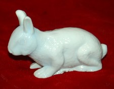 VINTAGE Mosser Glass Lying Bunny Rabbit Glass Figurine Rare White-Blue picture