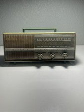 Vintage Gold Star Super Silicon Solid State Radio picture