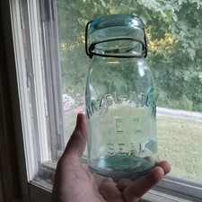 HAZEL-ATLAS E-Z SEAL LT BLUE QUART FRUIT JAR W/ORIGINAL HAZEL ATLAS GLASS LID picture