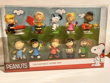 Just Play Peanuts Collector's Figure Set with 10 Peanuts Gang Figures NEW in Box picture