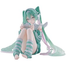 Banpresto - Hatsune Miku - Hatsune Miku Holiday Memories - Game Collectible... picture