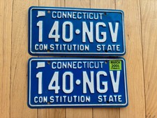 2001 Connecticut License Plate Pair picture
