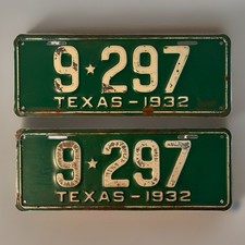 Vintage 1932 Texas License Plate Pair Set 9-297 100% Original Paint Straight YOM picture
