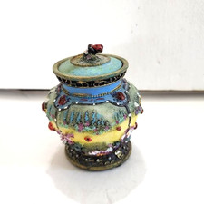 Vintage Flying 3D Ladybug Floral Motif Lidded Trinket Music Box Hand Decorated picture