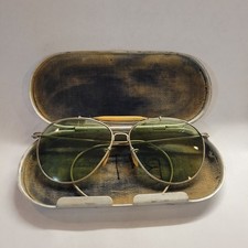 Vintage Aviator WWII Sunglasses Bausch & Lomb with Alumin Case. USA picture