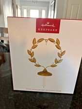 Hallmark 2023 Golden Wreath Ornament and Stocking Hanger New picture